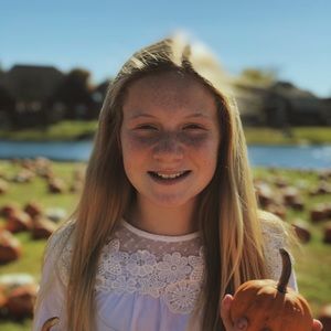 Meet your Posher, Mallory